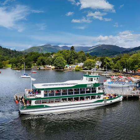 The Waterhead Inn, Ambleside- The Collection Group אורחן 4*