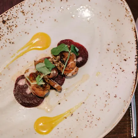 אורחן The Waterhead Inn, Ambleside- The Collection Group 4*