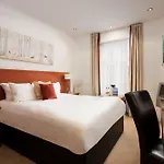 The Waterhead Inn, Ambleside- The Collection Group 여관 앰블사이드
