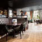 The Waterhead Inn, Ambleside- The Collection Group 宾馆 4*