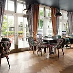 宾馆 The Waterhead Inn, Ambleside- The Collection Group 4*