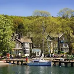The Waterhead Inn, Ambleside- The Collection Group 앰블사이드