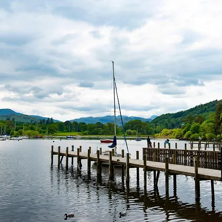 イン The Waterhead Inn, Ambleside- The Collection Group