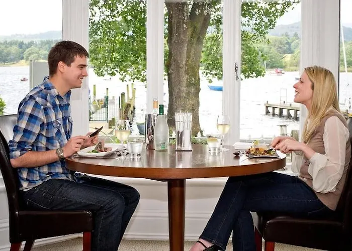 The Waterhead Inn, Ambleside- The Collection Group Inn 4*