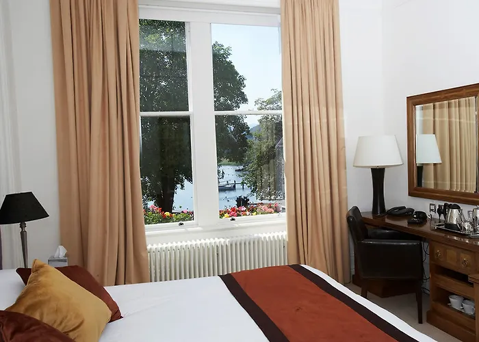 Inn The Waterhead Inn, Ambleside- The Collection Group Ambleside