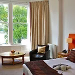 The Waterhead Inn, Ambleside- The Collection Group Kro